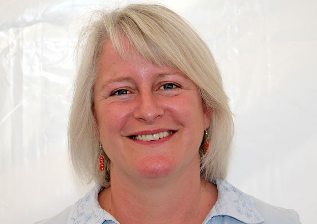 Julie Ellis